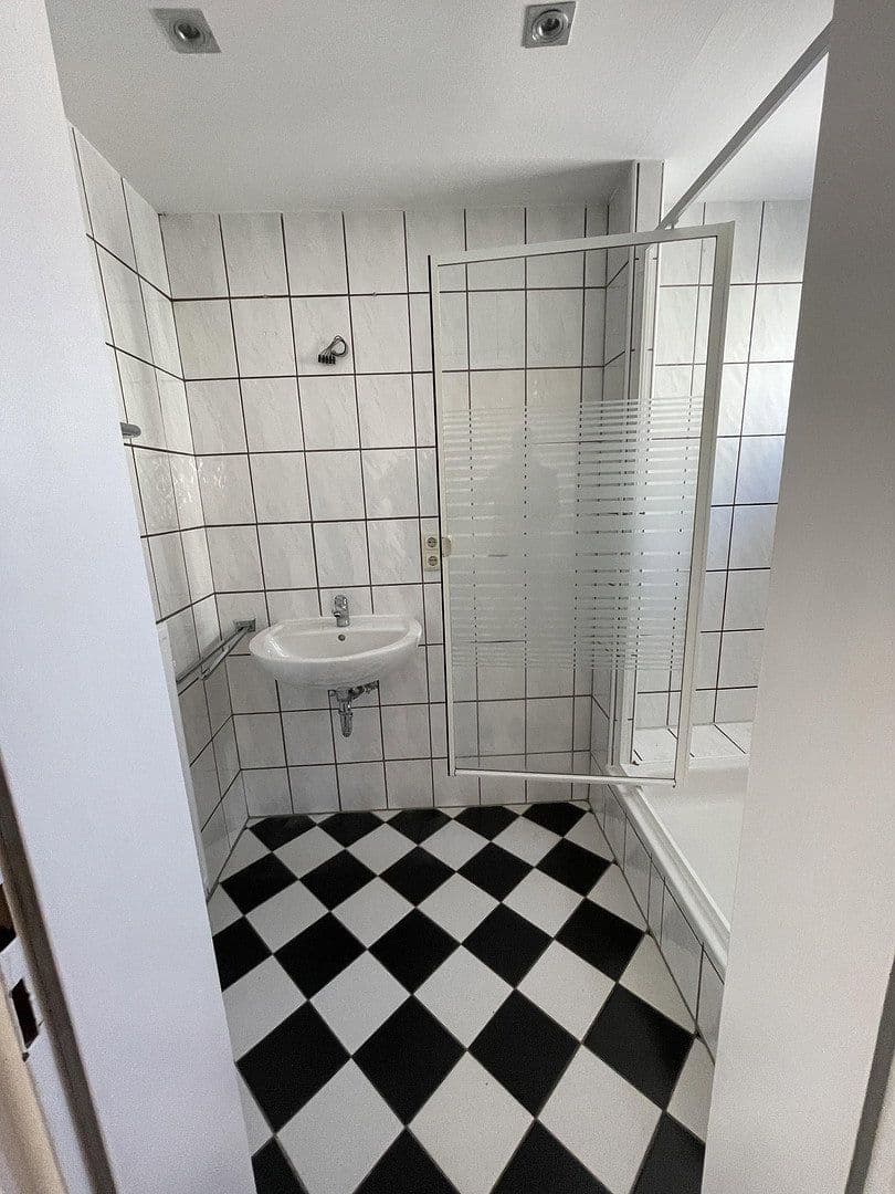 Prenájom bytu 3-izbový 78 m², Elbingeröder Str. 3, Braunlage, Dolné Sasko Prenájom bytu 3-izbový 78 m², Elbingeröder Str. 3, Braunlage, Dolné Sasko