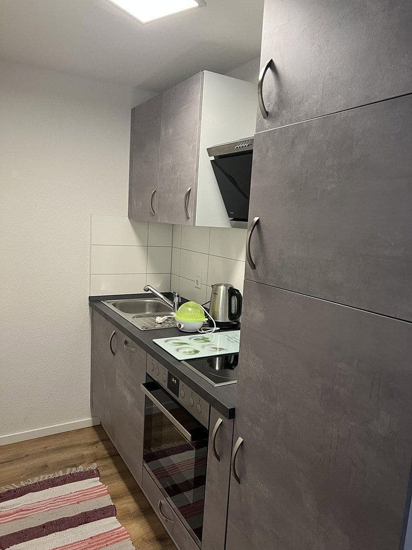Prenájom bytu 2-izbový 55 m², Holzgerlingen, Bádensko-Wurttembersko Prenájom bytu 2-izbový 55 m², Holzgerlingen, Bádensko-Wurttembersko