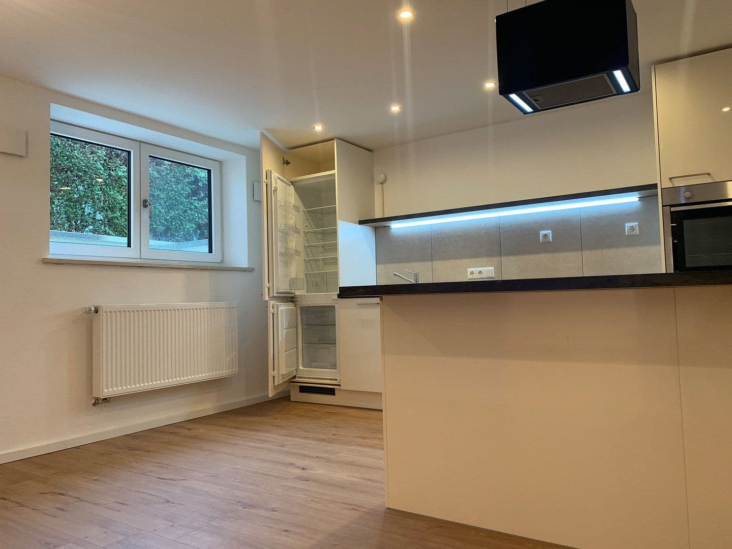 Prenájom bytu 2-izbový 86 m², Obertaufkirchen, Bavorsko Prenájom bytu 2-izbový 86 m², Obertaufkirchen, Bavorsko