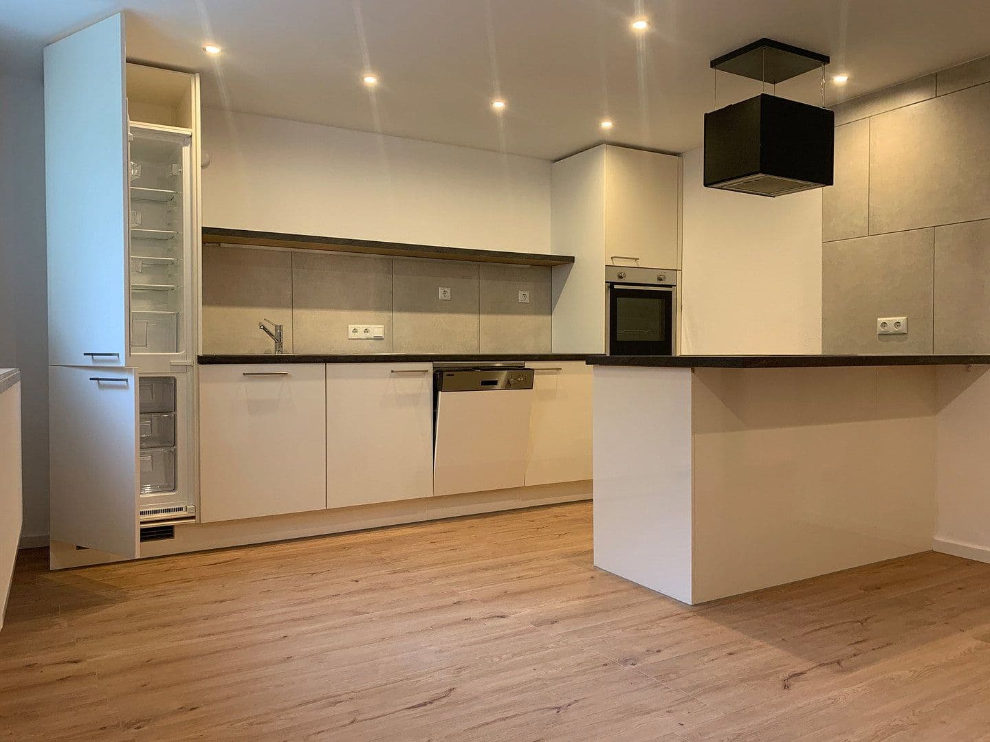 Prenájom bytu 2-izbový 86 m², Obertaufkirchen, Bavorsko Prenájom bytu 2-izbový 86 m², Obertaufkirchen, Bavorsko