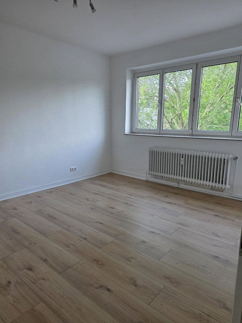 Prenájom bytu 2-izbový 43 m², Hülser Str. 169, Krefeld, Severné Porýnie - Westfálsko Prenájom bytu 2-izbový 43 m², Hülser Str. 169, Krefeld, Severné Porýnie - Westfálsko