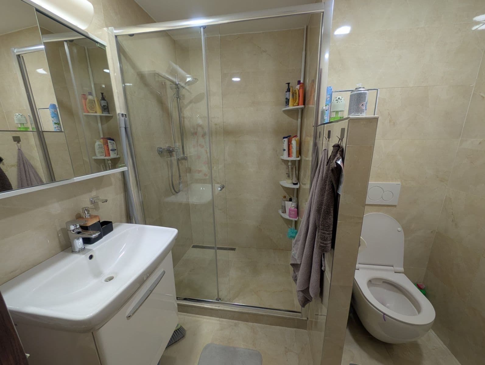 Prenájom bytu 2-izbový 41 m², Přímětická, Praha, Praha Prenájom bytu 2-izbový 41 m², Přímětická, Praha, Praha