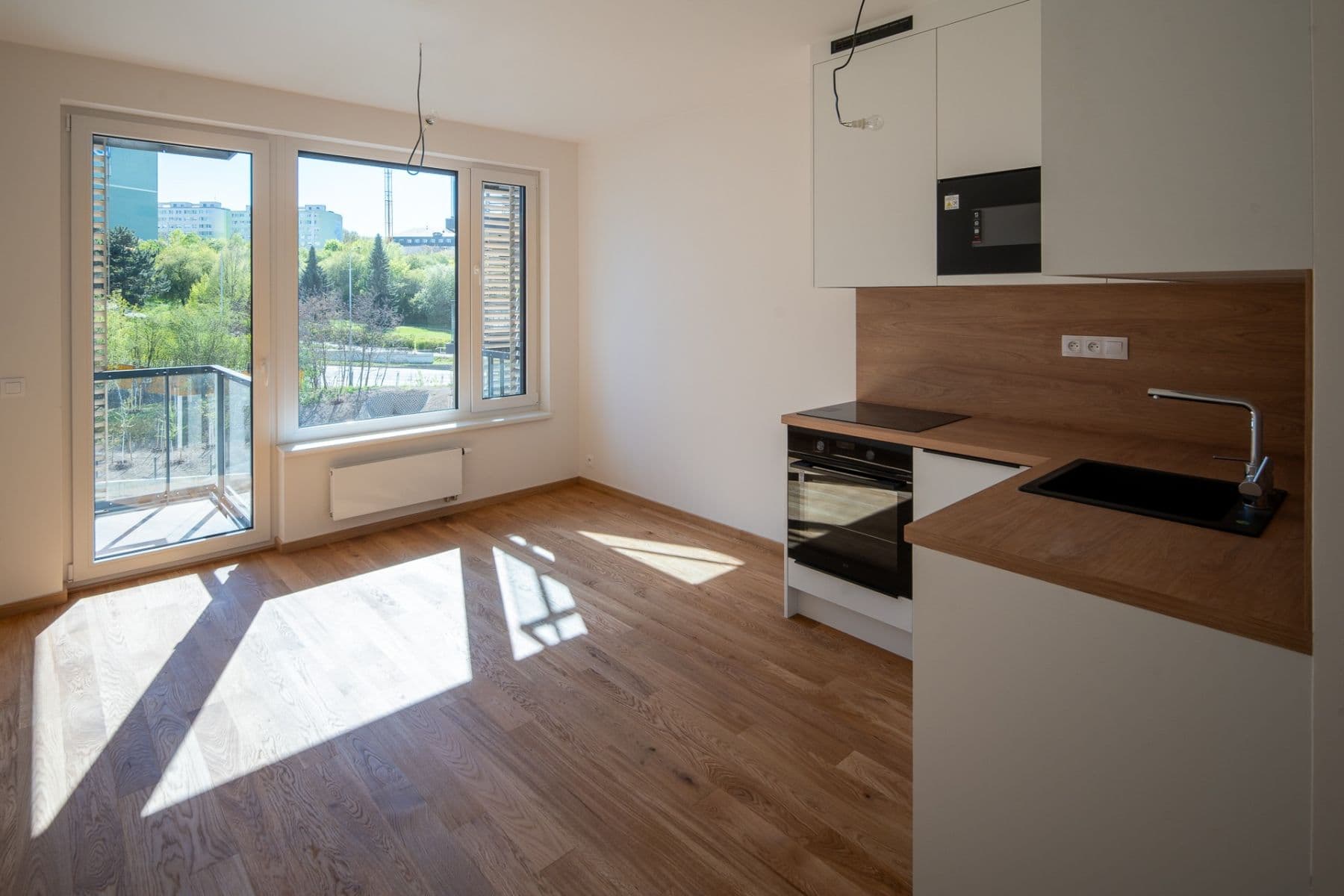 Prenájom bytu 1-izbový 30 m², Komárkova, Praha, Praha Prenájom bytu 1-izbový 30 m², Komárkova, Praha, Praha