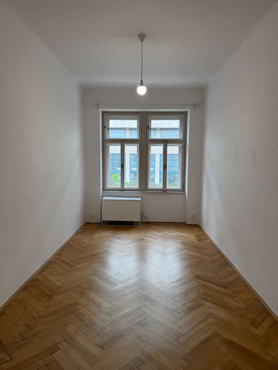 Prenájom bytu 1-izbový 45 m², Dukelských hrdinů, Praha, Praha Prenájom bytu 1-izbový 45 m², Dukelských hrdinů, Praha, Praha