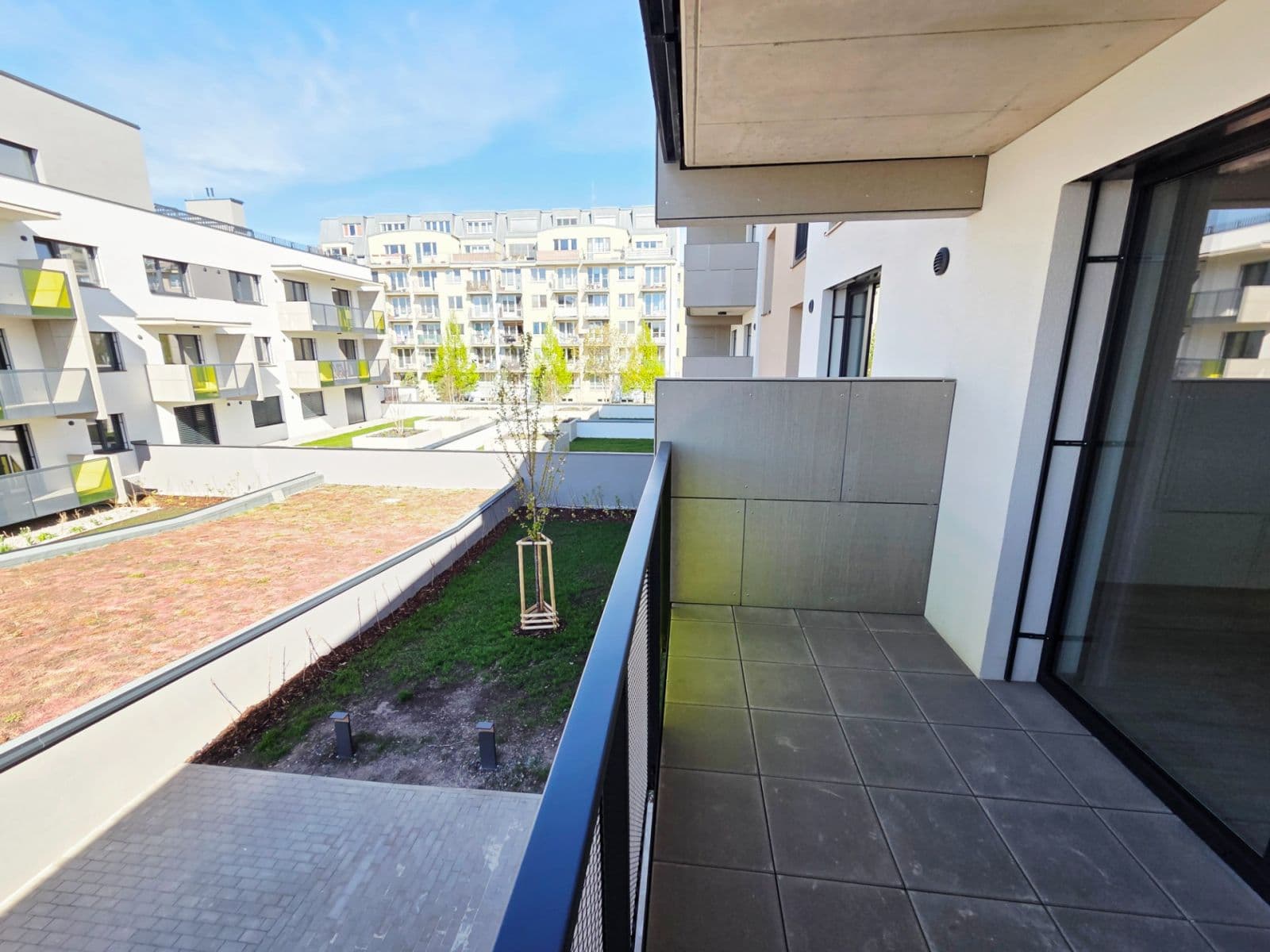 Prenájom bytu 2-izbový 54 m², Nebřenická, Praha, Praha Prenájom bytu 2-izbový 54 m², Nebřenická, Praha, Praha