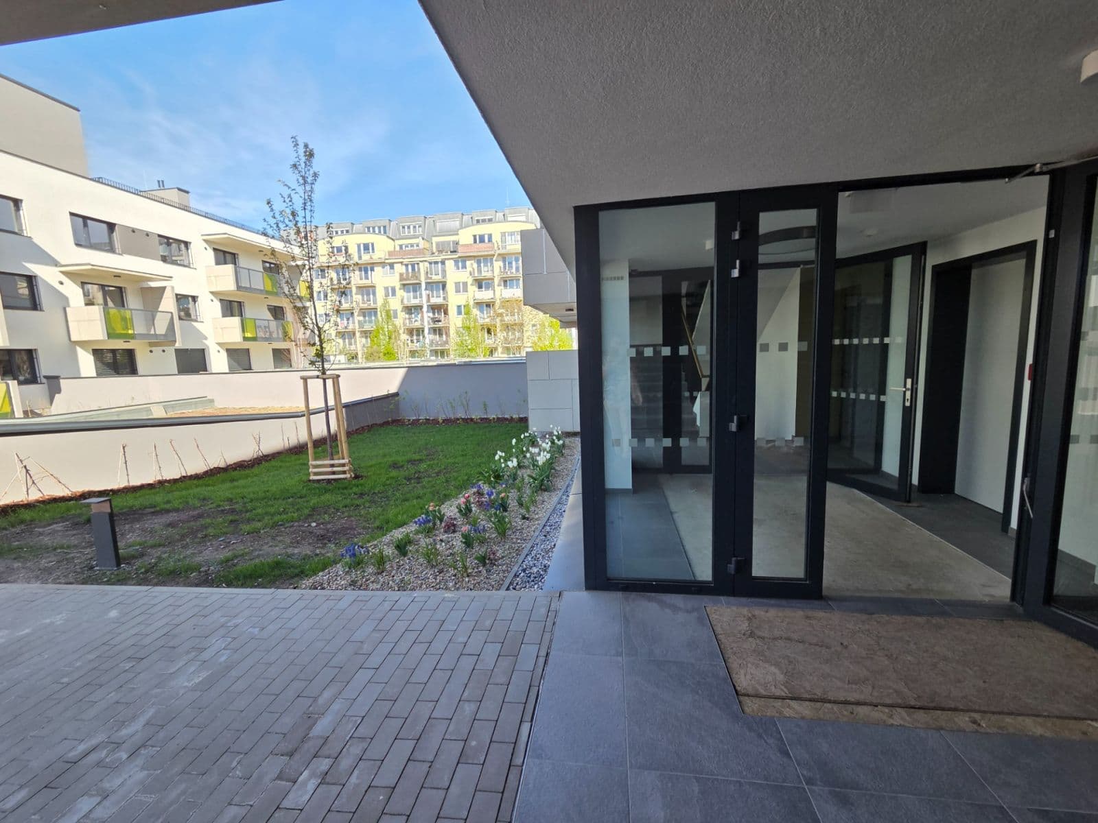 Prenájom bytu 2-izbový 54 m², Nebřenická, Praha, Praha Prenájom bytu 2-izbový 54 m², Nebřenická, Praha, Praha