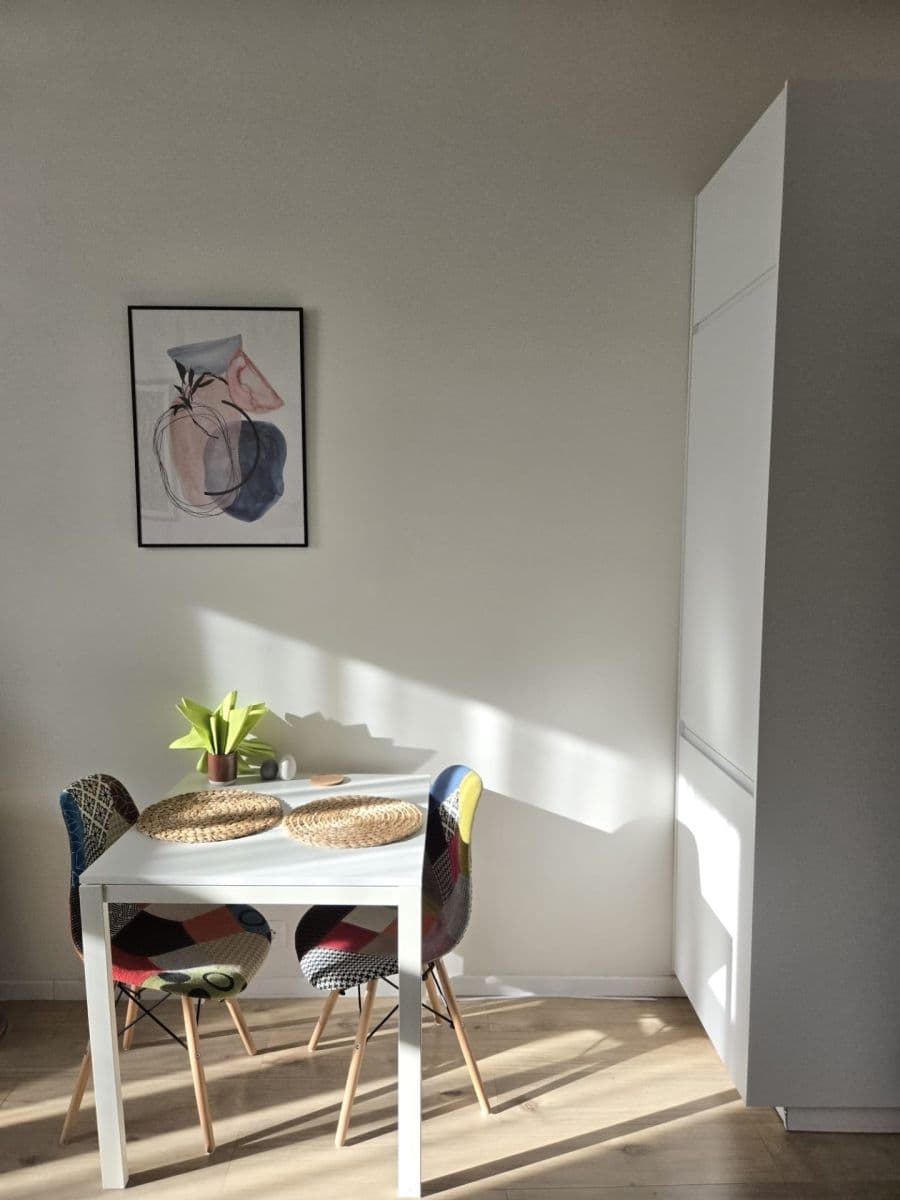 Prenájom bytu 2-izbový 54 m², Pod Kotlaskou, Praha, Praha Prenájom bytu 2-izbový 54 m², Pod Kotlaskou, Praha, Praha