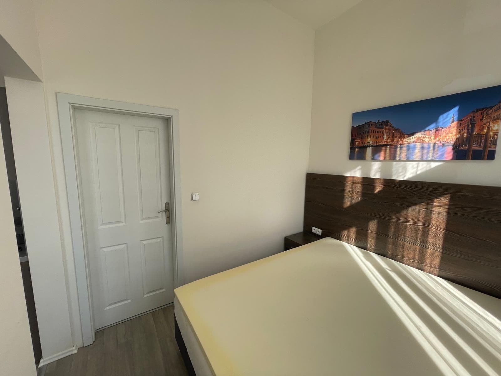 Prenájom bytu 2-izbový 29 m², Sokolská, Praha, Praha Prenájom bytu 2-izbový 29 m², Sokolská, Praha, Praha