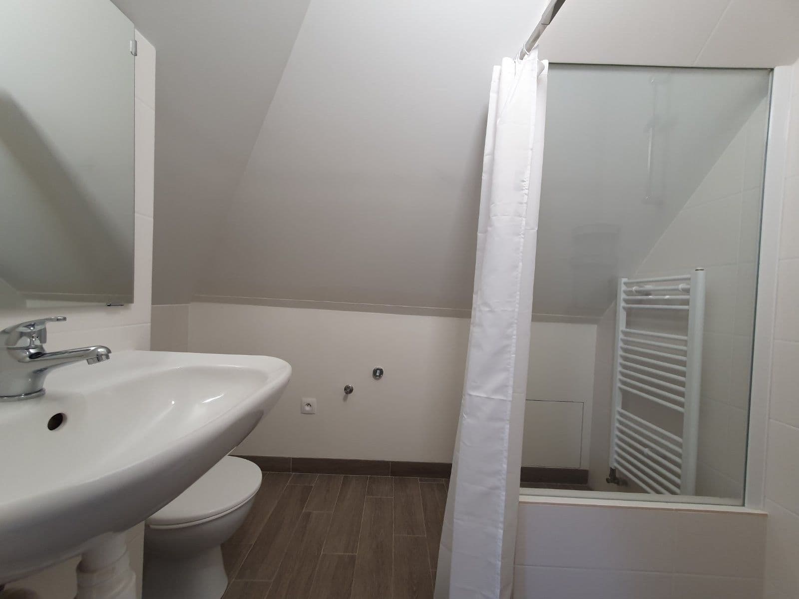 Prenájom bytu 1-izbový 35 m², U Stojanu, Praha, Praha Prenájom bytu 1-izbový 35 m², U Stojanu, Praha, Praha