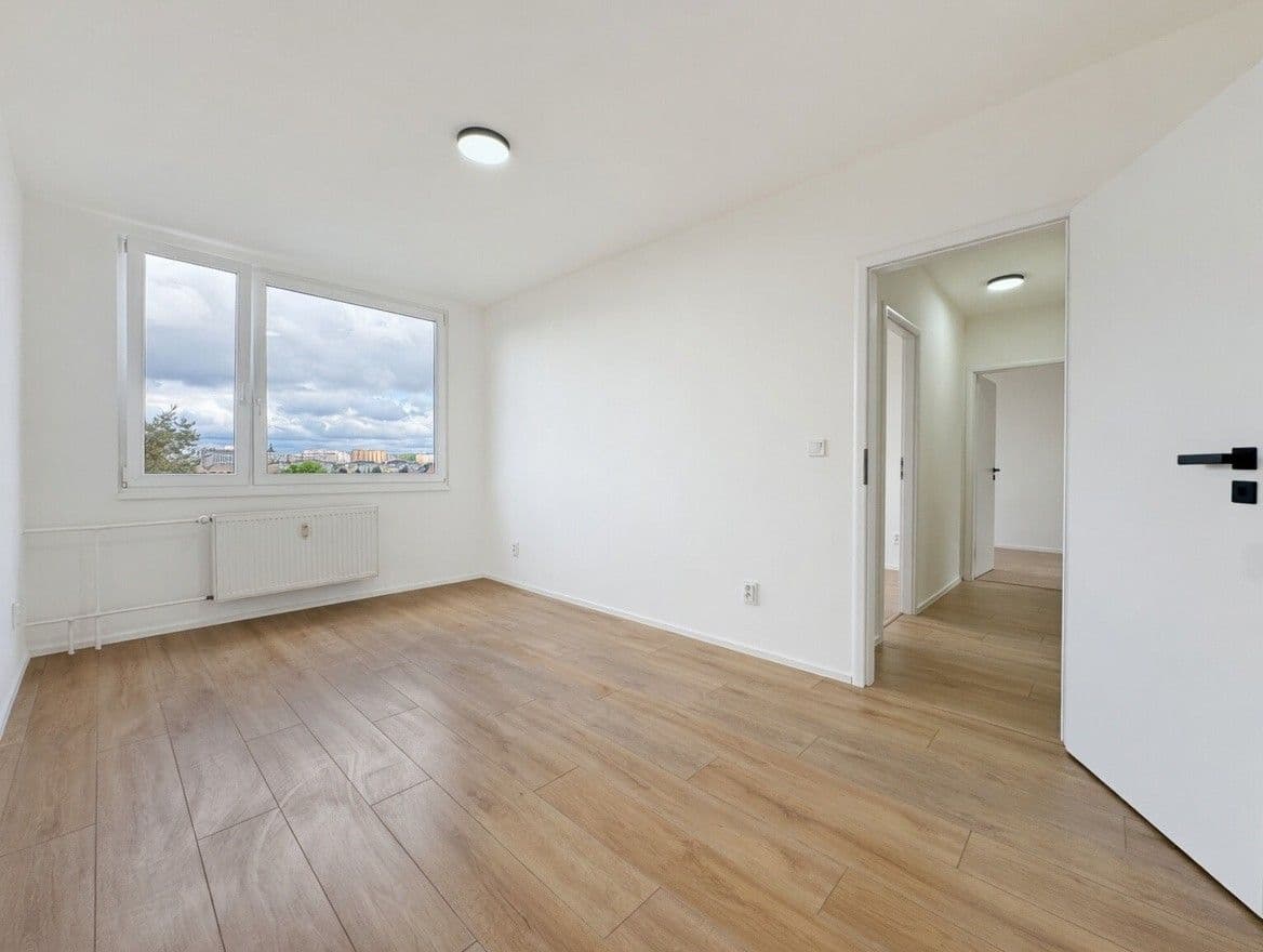 Predaj bytu 3-izbový 54 m², K Šafránce, Praha, Praha Predaj bytu 3-izbový 54 m², K Šafránce, Praha, Praha