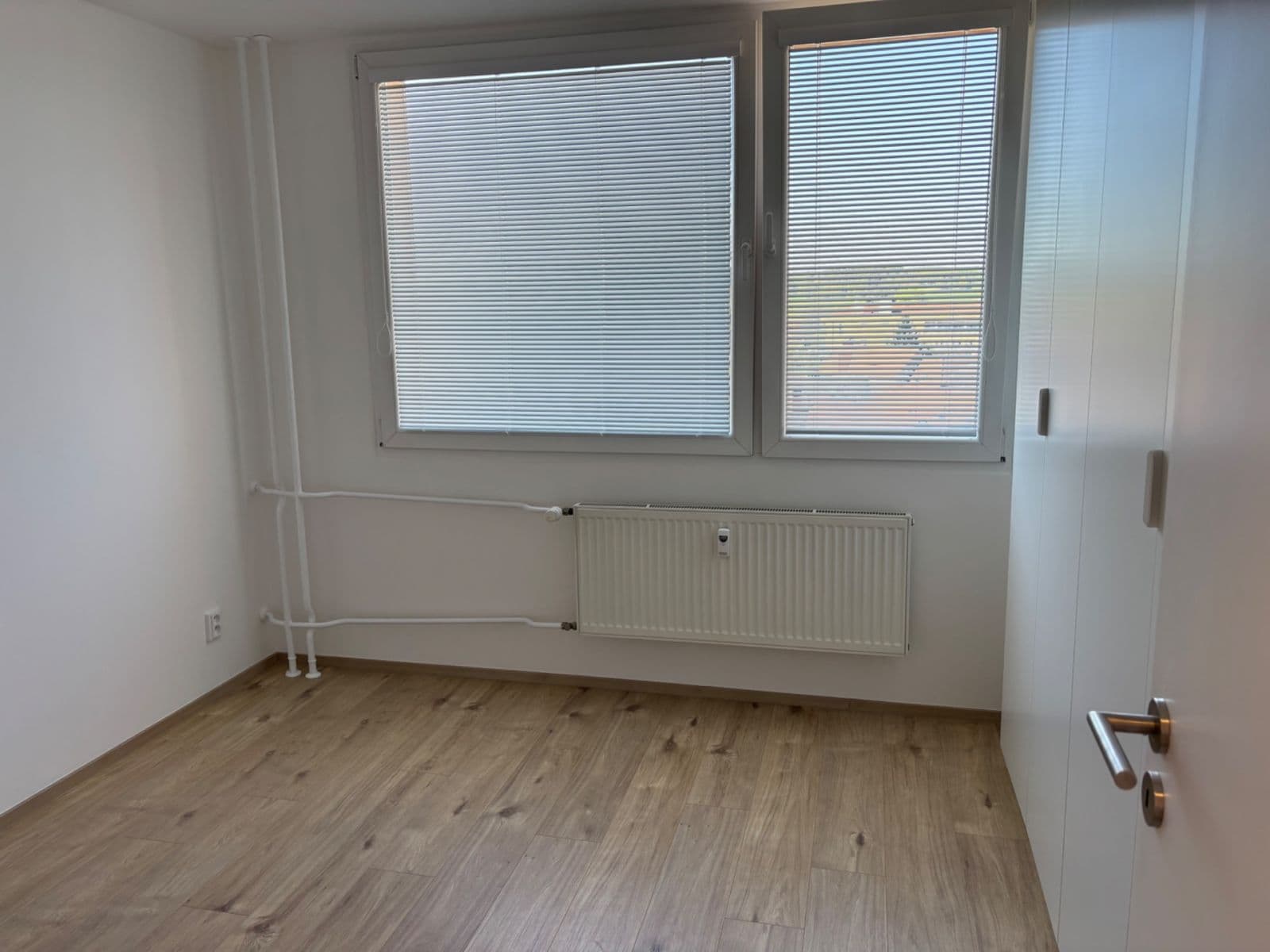 Prenájom bytu 3-izbový 61 m², Rákosníkova, Neveklov, Středočeský kraj Prenájom bytu 3-izbový 61 m², Rákosníkova, Neveklov, Středočeský kraj