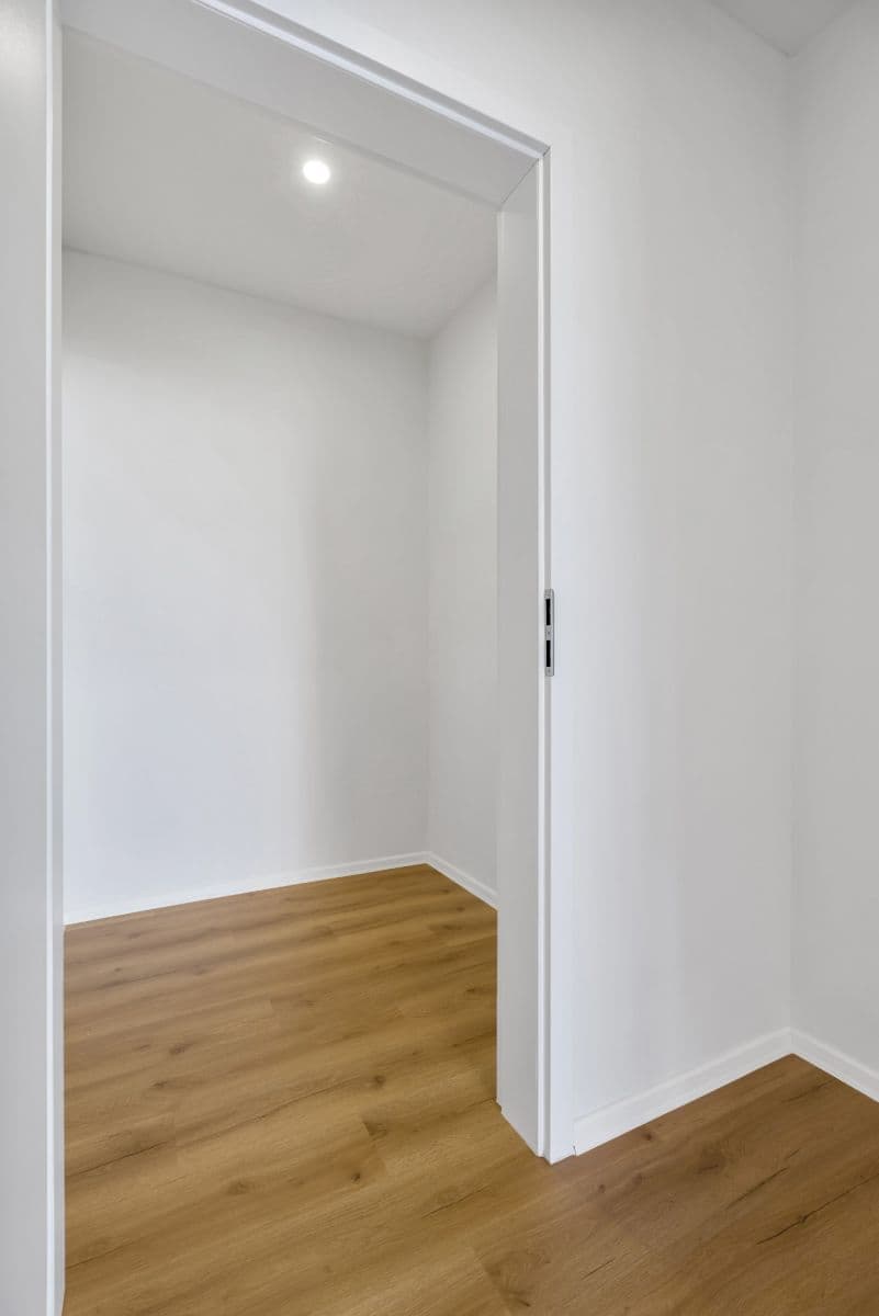 Predaj bytu 3-izbový 62 m², Jana Drdy, Příbram, Středočeský kraj Predaj bytu 3-izbový 62 m², Jana Drdy, Příbram, Středočeský kraj