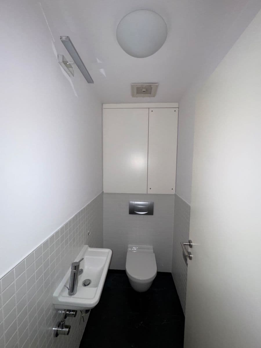 Prenájom bytu 2-izbový 61 m², Paříkova, Praha, Praha Prenájom bytu 2-izbový 61 m², Paříkova, Praha, Praha
