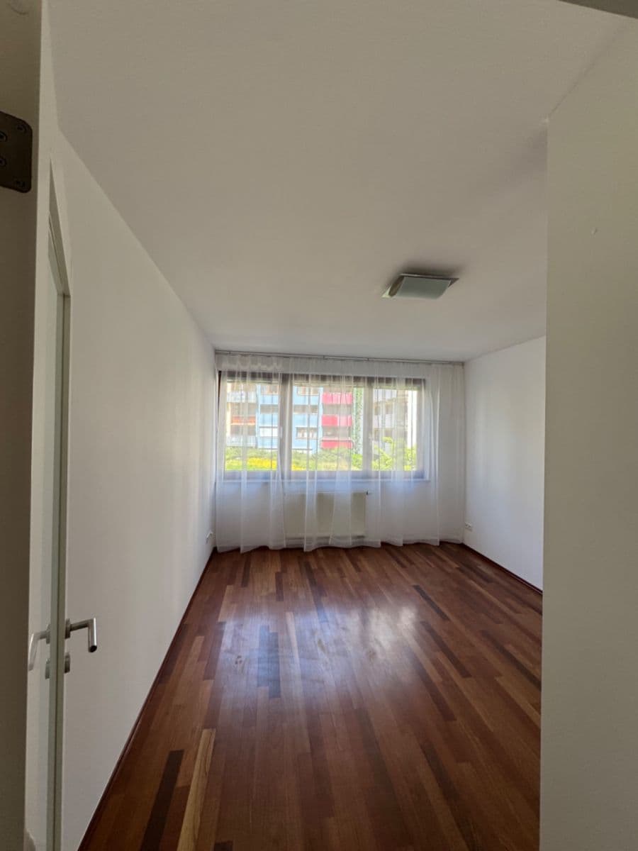 Prenájom bytu 2-izbový 61 m², Paříkova, Praha, Praha Prenájom bytu 2-izbový 61 m², Paříkova, Praha, Praha