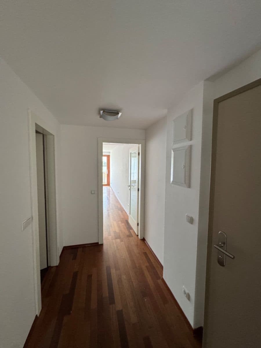 Prenájom bytu 2-izbový 61 m², Paříkova, Praha, Praha Prenájom bytu 2-izbový 61 m², Paříkova, Praha, Praha