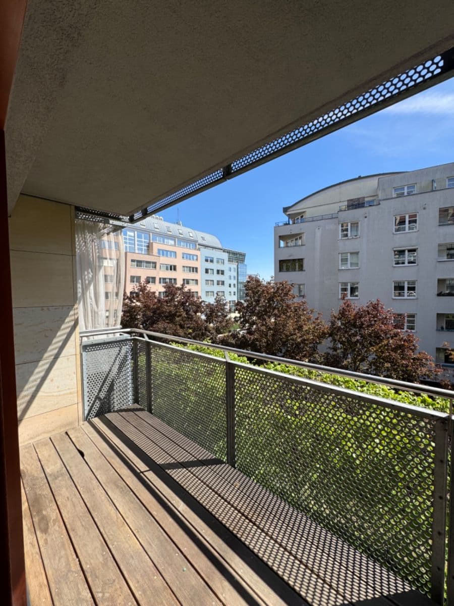 Prenájom bytu 2-izbový 61 m², Paříkova, Praha, Praha Prenájom bytu 2-izbový 61 m², Paříkova, Praha, Praha