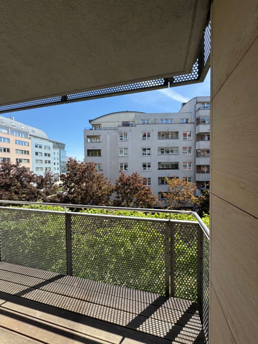 Prenájom bytu 2-izbový 61 m², Paříkova, Praha, Praha Prenájom bytu 2-izbový 61 m², Paříkova, Praha, Praha