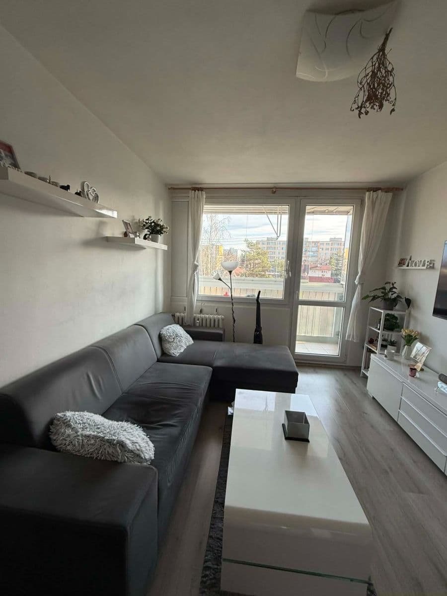 Prenájom bytu 2-izbový 54 m², Teplická, Praha, Praha Prenájom bytu 2-izbový 54 m², Teplická, Praha, Praha