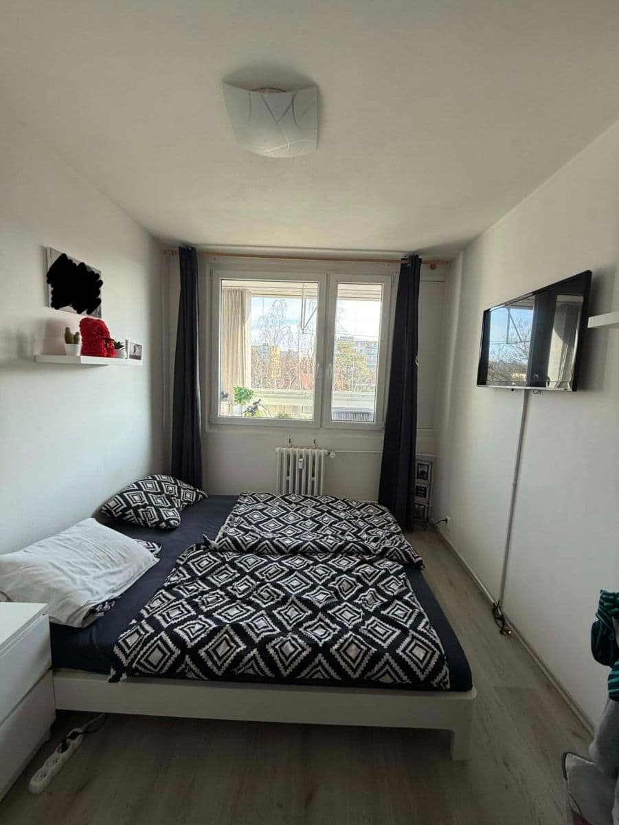 Prenájom bytu 2-izbový 54 m², Teplická, Praha, Praha Prenájom bytu 2-izbový 54 m², Teplická, Praha, Praha