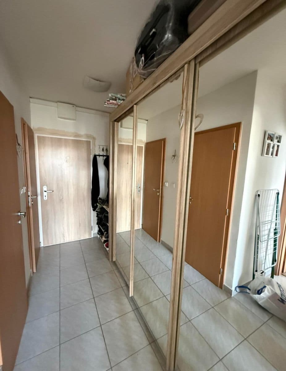 Prenájom bytu 2-izbový 54 m², Teplická, Praha, Praha Prenájom bytu 2-izbový 54 m², Teplická, Praha, Praha