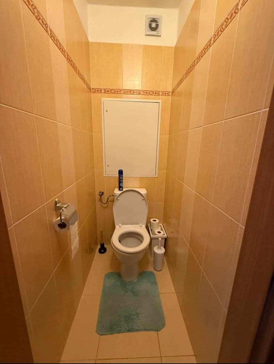 Prenájom bytu 2-izbový 54 m², Teplická, Praha, Praha Prenájom bytu 2-izbový 54 m², Teplická, Praha, Praha