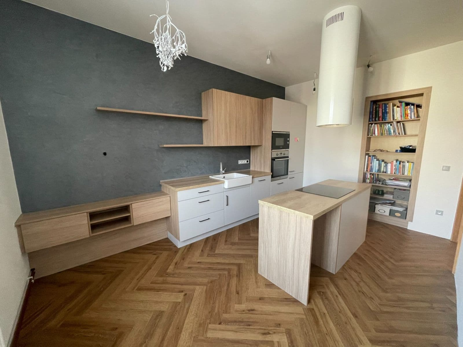 Predaj bytu 2-izbový 69 m², Komenského, Trutnov, Královéhradecký kraj Predaj bytu 2-izbový 69 m², Komenského, Trutnov, Královéhradecký kraj