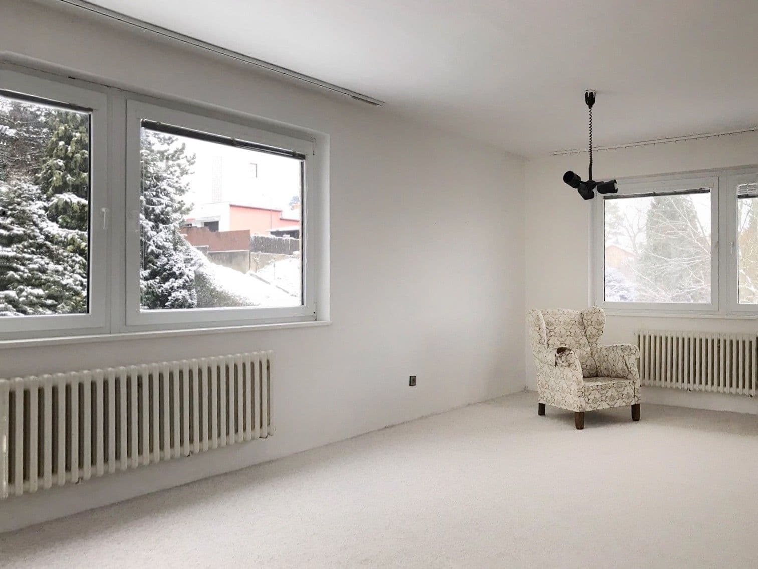 Prenájom bytu 6-izbový 125 m², V Souhradí, Řevnice, Středočeský kraj Prenájom bytu 6-izbový 125 m², V Souhradí, Řevnice, Středočeský kraj