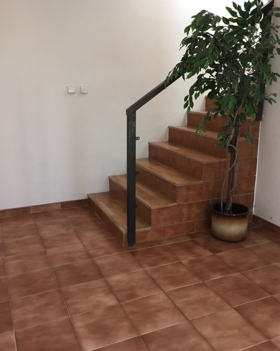 Prenájom bytu 6-izbový 125 m², V Souhradí, Řevnice, Středočeský kraj Prenájom bytu 6-izbový 125 m², V Souhradí, Řevnice, Středočeský kraj