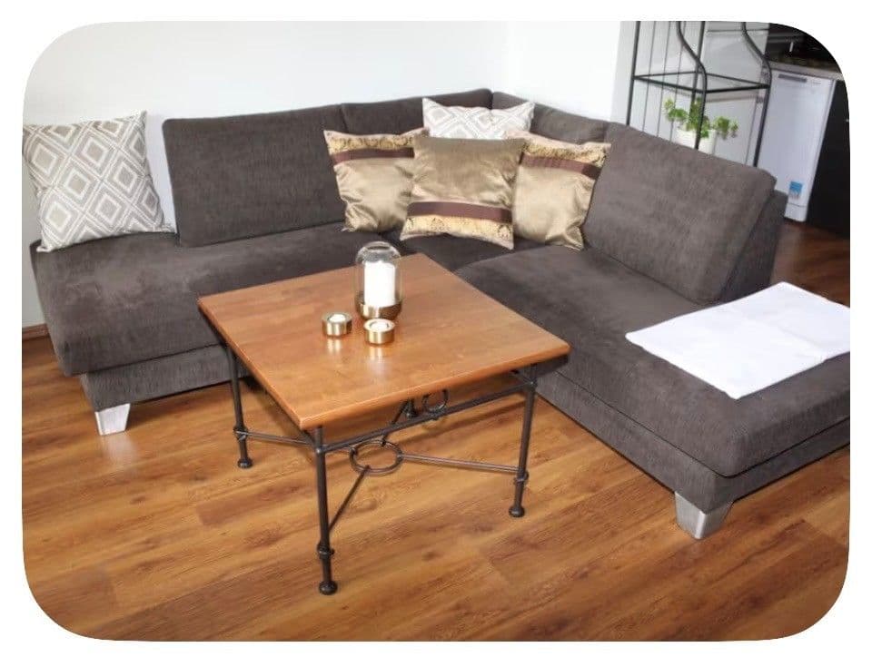 Prenájom bytu 1-izbový 40 m², Orlická, Praha, Praha Prenájom bytu 1-izbový 40 m², Orlická, Praha, Praha