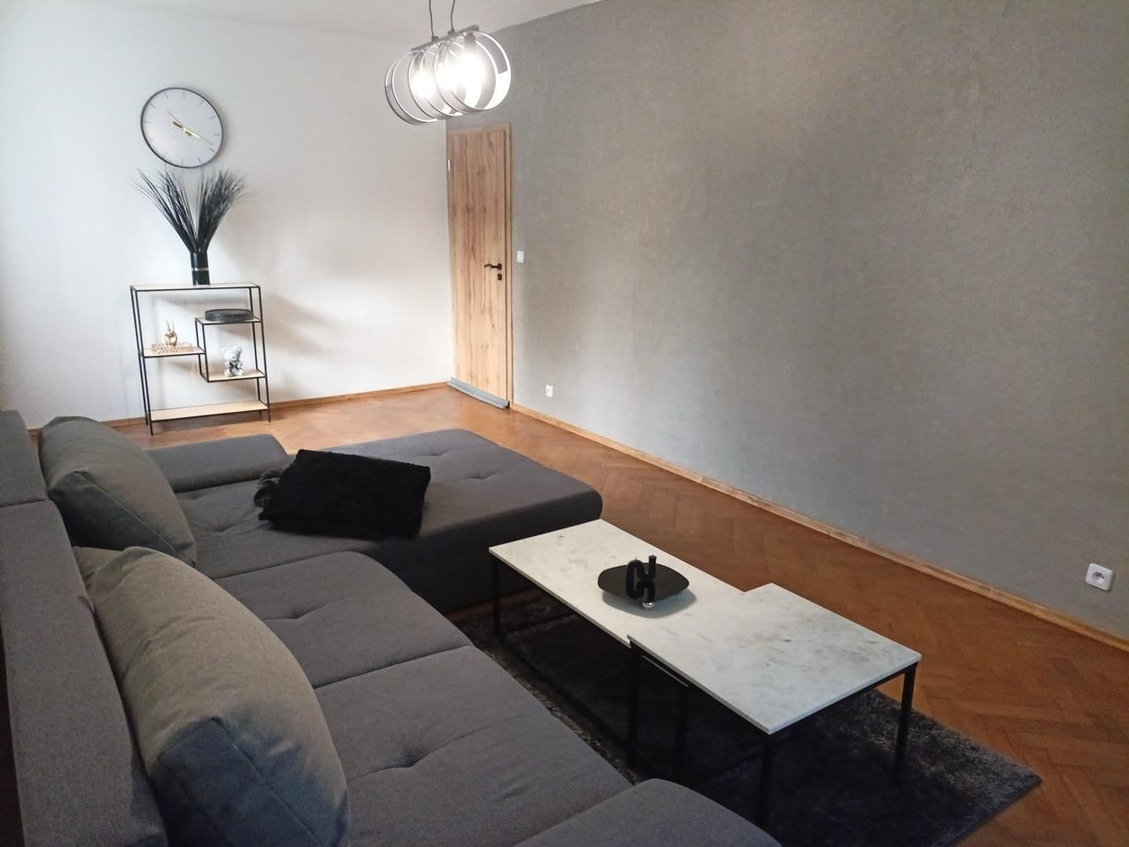 Predaj bytu 2-izbový 56 m², Karlovy Vary, Karlovarský kraj Predaj bytu 2-izbový 56 m², Karlovy Vary, Karlovarský kraj