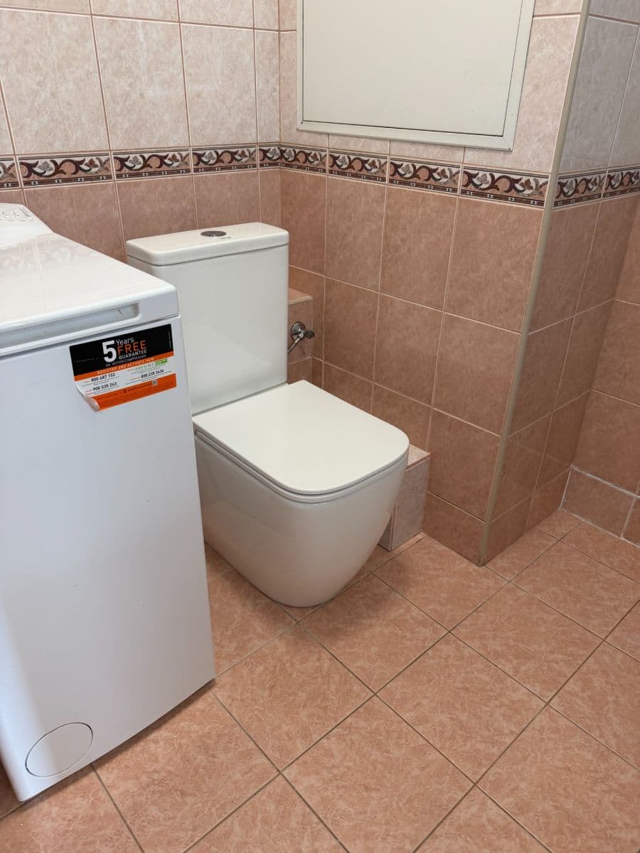 Prenájom bytu 2-izbový 44 m², Prosecká, Praha, Praha Prenájom bytu 2-izbový 44 m², Prosecká, Praha, Praha