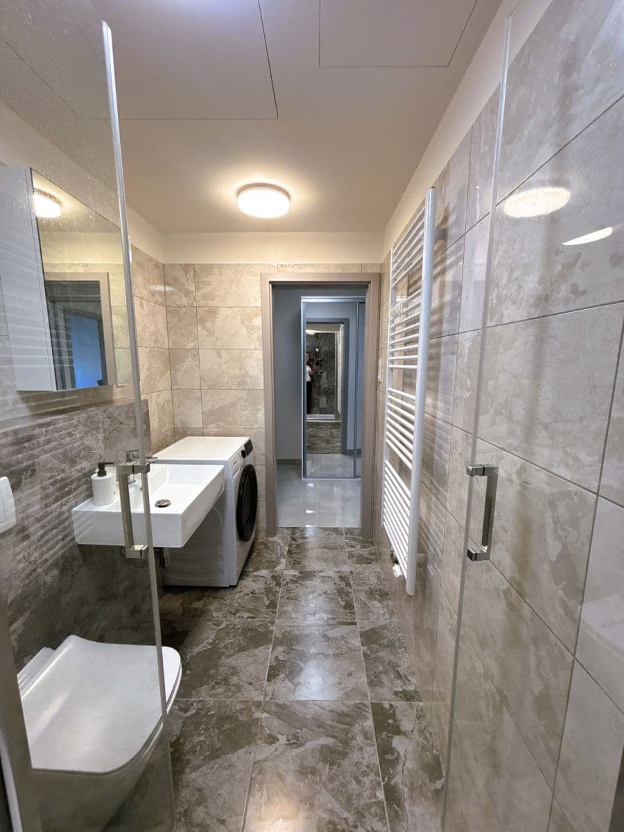 Prenájom bytu 1-izbový 36 m², Arnošta Staňka, Praha, Praha Prenájom bytu 1-izbový 36 m², Arnošta Staňka, Praha, Praha