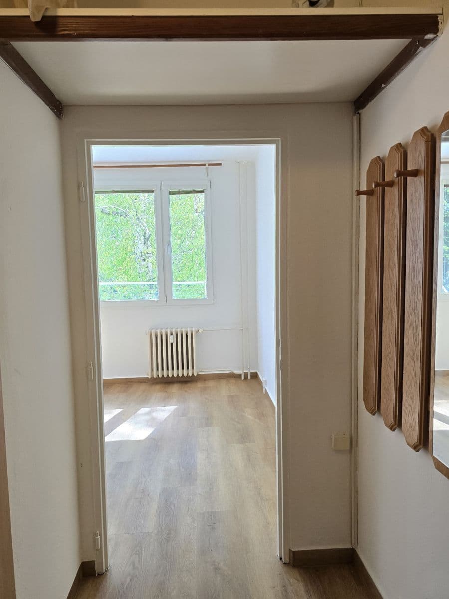 Prenájom bytu 2-izbový 36 m², Beethovenova, Frýdek-Místek, Moravskoslezský kraj Prenájom bytu 2-izbový 36 m², Beethovenova, Frýdek-Místek, Moravskoslezský kraj