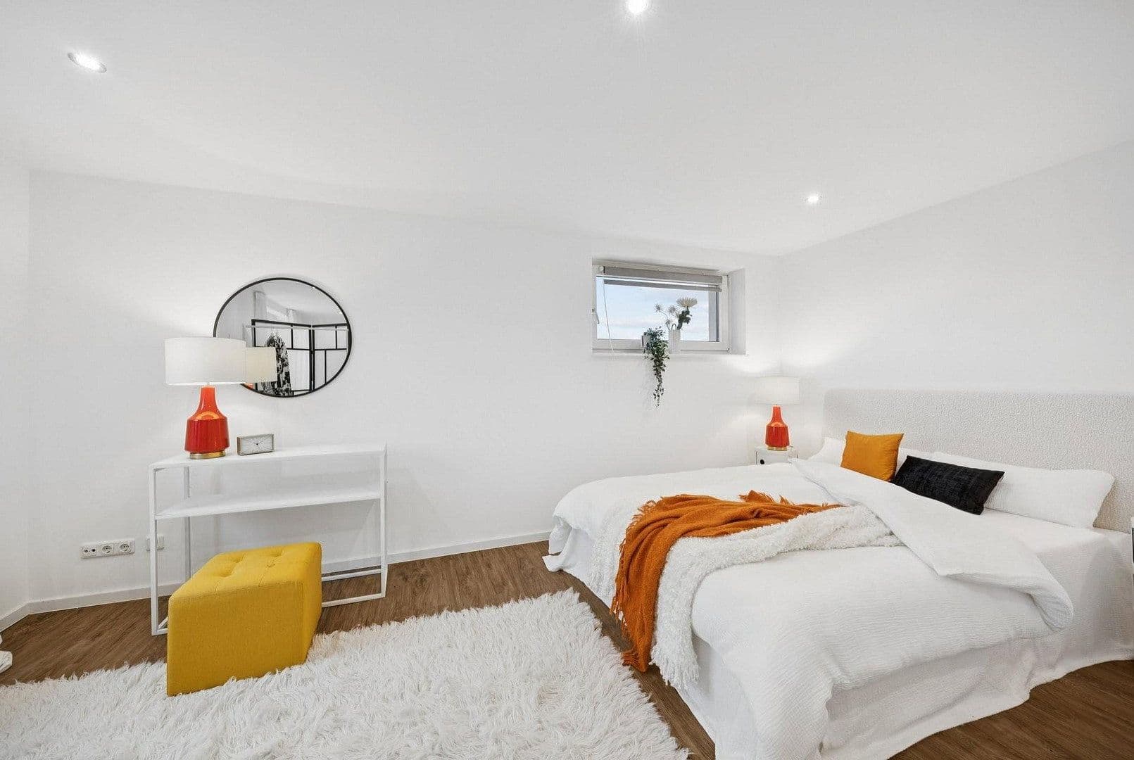 Predaj domu 201 m², pozemek 377 m², Pinneberg, Šlezvicko-Holštajnsko Predaj domu 201 m², pozemek 377 m², Pinneberg, Šlezvicko-Holštajnsko