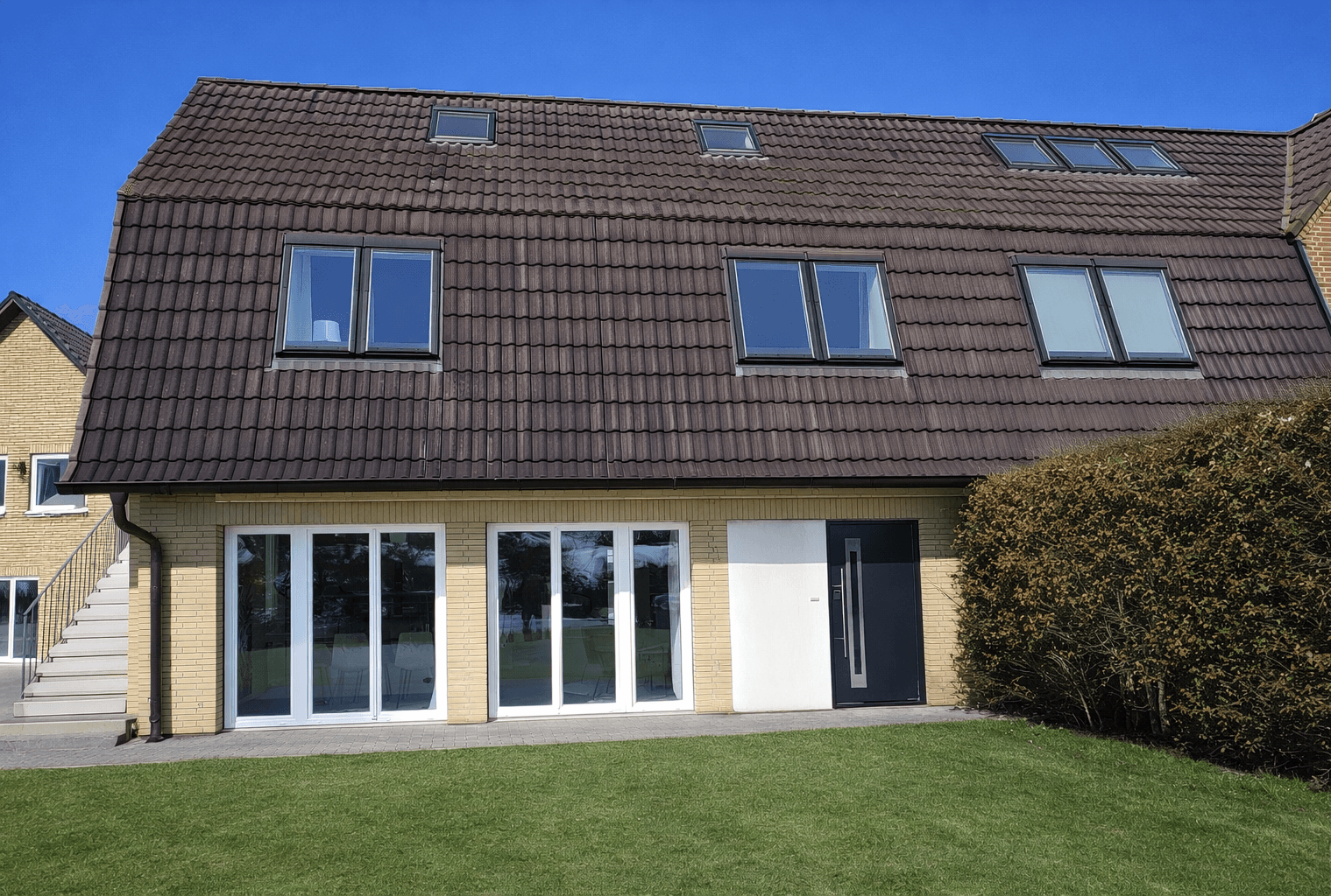 Predaj domu 201 m², pozemek 377 m², Pinneberg, Šlezvicko-Holštajnsko Predaj domu 201 m², pozemek 377 m², Pinneberg, Šlezvicko-Holštajnsko