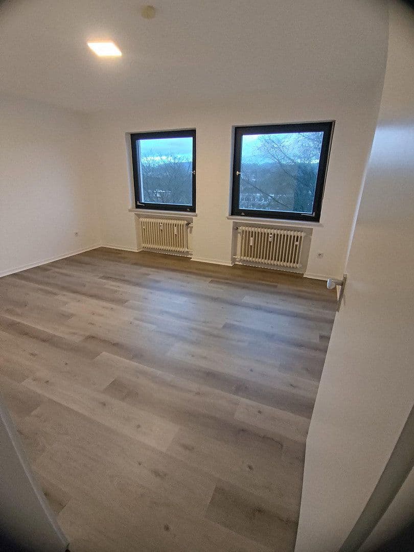 Prenájom bytu 4-izbový 122 m², Bad Sooden-Allendorf, Hesensko Prenájom bytu 4-izbový 122 m², Bad Sooden-Allendorf, Hesensko