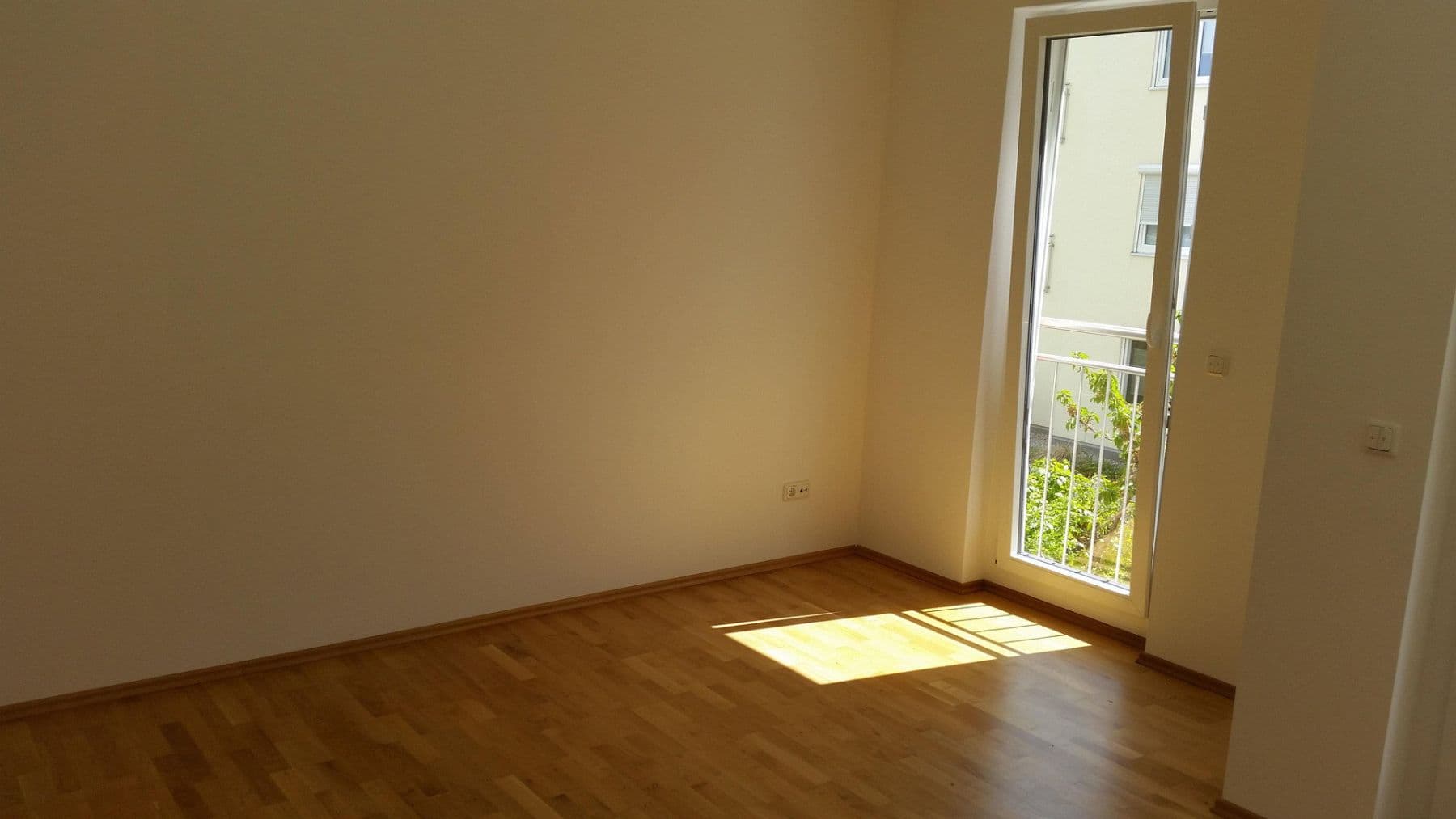 Prenájom bytu 3-izbový 87 m², Etzenhausener Str. 10, Dachau, Bavorsko Prenájom bytu 3-izbový 87 m², Etzenhausener Str. 10, Dachau, Bavorsko