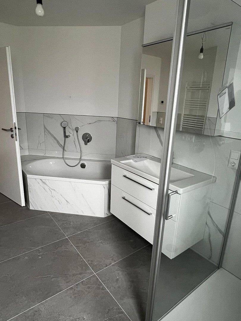 Predaj bytu 4-izbový 102 m², Dornhan, Bádensko-Wurttembersko Predaj bytu 4-izbový 102 m², Dornhan, Bádensko-Wurttembersko