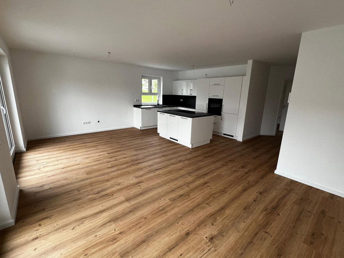 Predaj bytu 4-izbový 102 m², Dornhan, Bádensko-Wurttembersko Predaj bytu 4-izbový 102 m², Dornhan, Bádensko-Wurttembersko