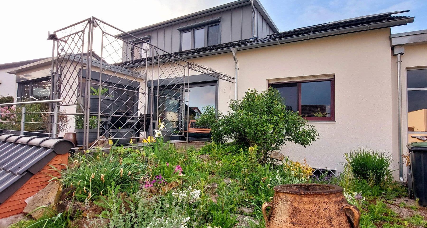 Predaj domu 186 m², pozemek 756 m², Herrenberg, Bádensko-Wurttembersko Predaj domu 186 m², pozemek 756 m², Herrenberg, Bádensko-Wurttembersko