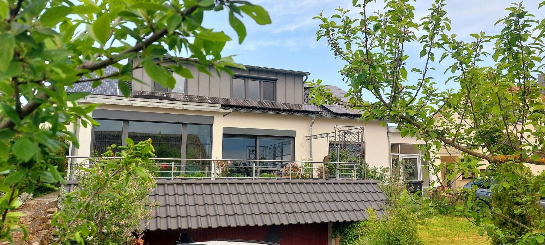 Predaj domu 186 m², pozemek 756 m², Herrenberg, Bádensko-Wurttembersko Predaj domu 186 m², pozemek 756 m², Herrenberg, Bádensko-Wurttembersko