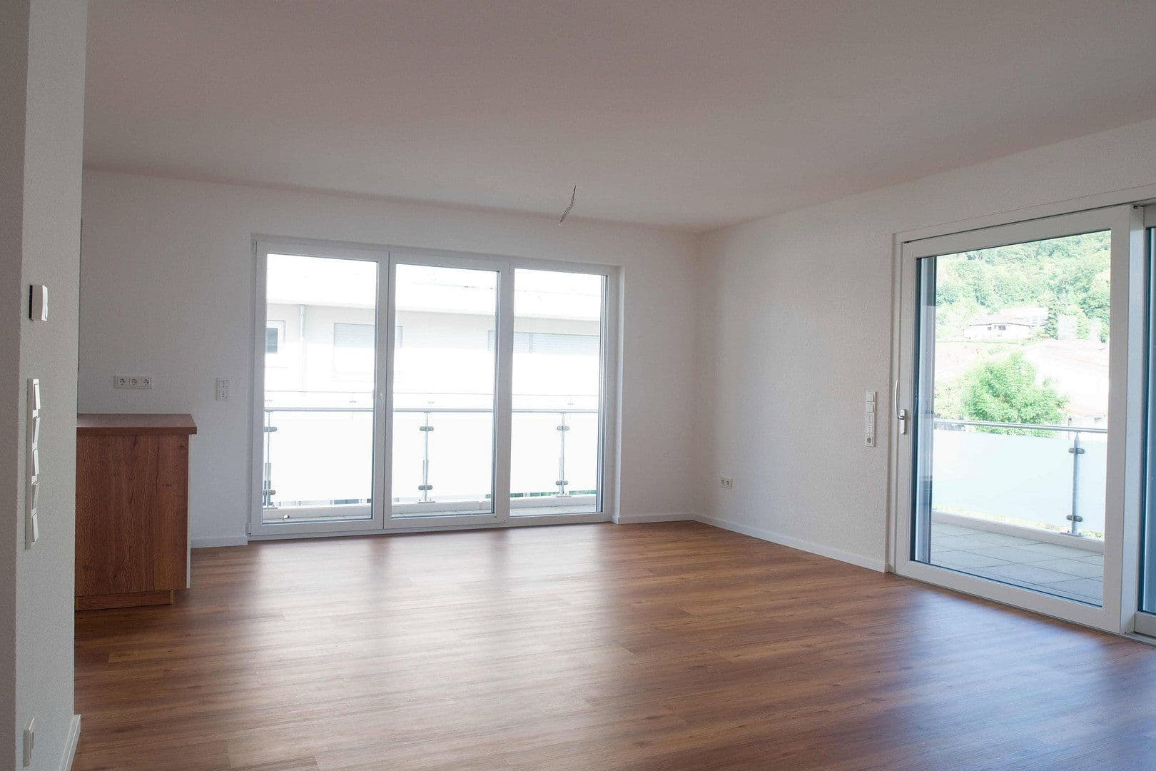 Prenájom bytu 3-izbový 106 m², Kandern, Bádensko-Wurttembersko Prenájom bytu 3-izbový 106 m², Kandern, Bádensko-Wurttembersko