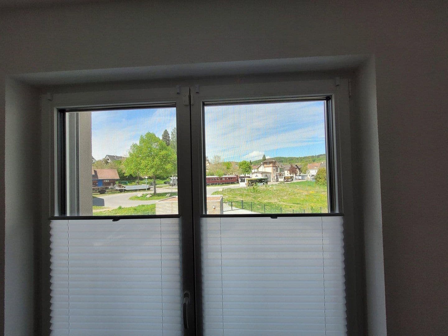 Prenájom bytu 3-izbový 106 m², Kandern, Bádensko-Wurttembersko Prenájom bytu 3-izbový 106 m², Kandern, Bádensko-Wurttembersko