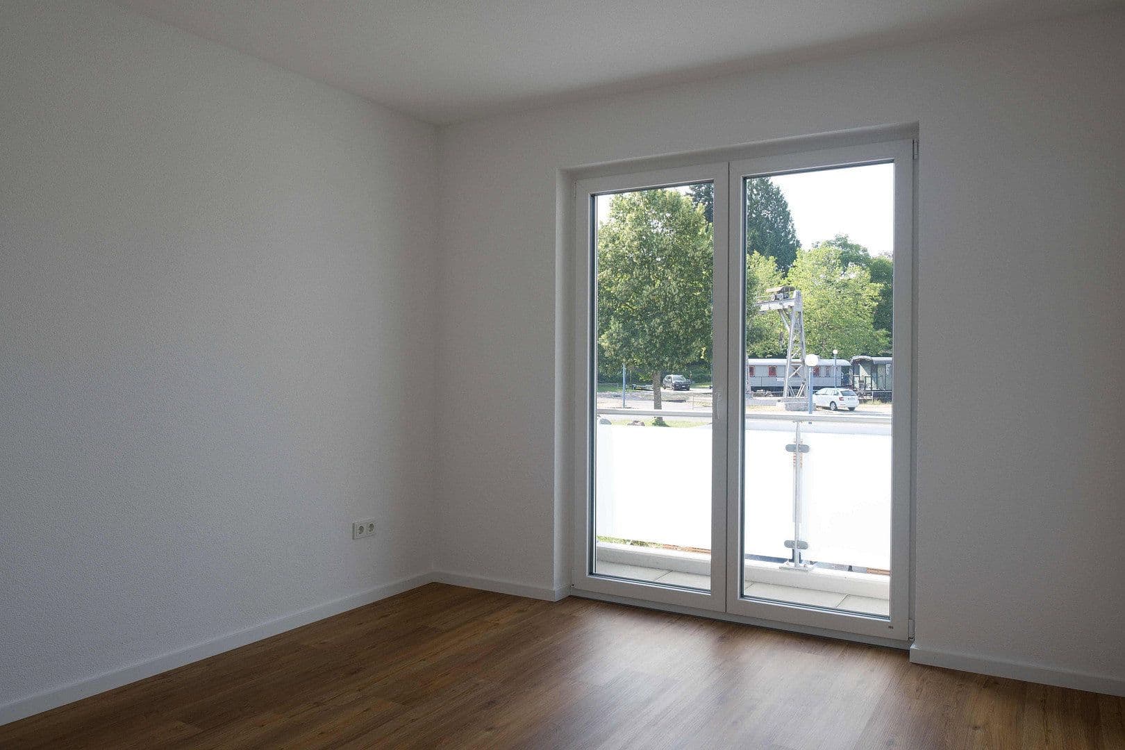 Prenájom bytu 3-izbový 106 m², Kandern, Bádensko-Wurttembersko Prenájom bytu 3-izbový 106 m², Kandern, Bádensko-Wurttembersko