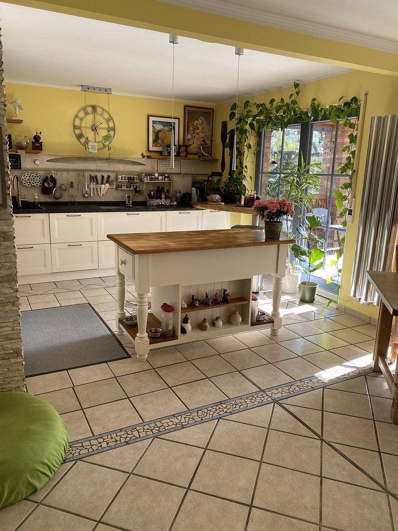 Predaj domu 208 m², pozemek 585 m², Hannover, Dolné Sasko Predaj domu 208 m², pozemek 585 m², Hannover, Dolné Sasko