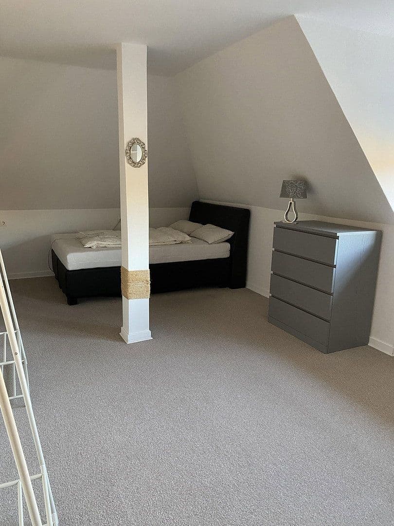 Predaj domu 208 m², pozemek 585 m², Hannover, Dolné Sasko Predaj domu 208 m², pozemek 585 m², Hannover, Dolné Sasko