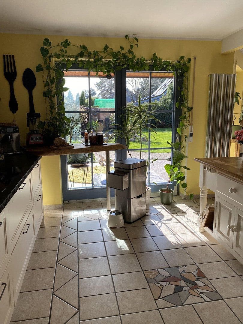 Predaj domu 208 m², pozemek 585 m², Hannover, Dolné Sasko Predaj domu 208 m², pozemek 585 m², Hannover, Dolné Sasko