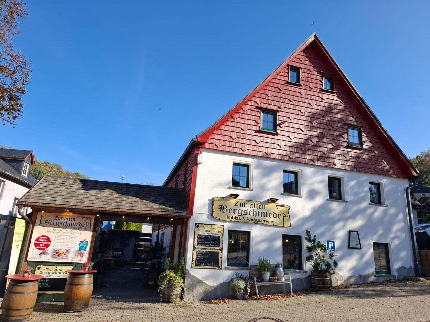 Predaj domu 120 m², pozemek 503 m², Deutschneudorfer Str. 1, Seiffen/Erzgebirge, Sasko Predaj domu 120 m², pozemek 503 m², Deutschneudorfer Str. 1, Seiffen/Erzgebirge, Sasko