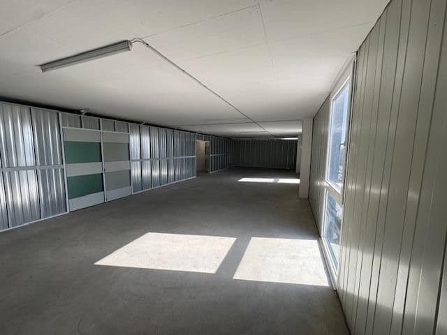 Prenájom nebytového priestoru 110 m², Kreillerstraße 77, München, Bavorsko Prenájom nebytového priestoru 110 m², Kreillerstraße 77, München, Bavorsko