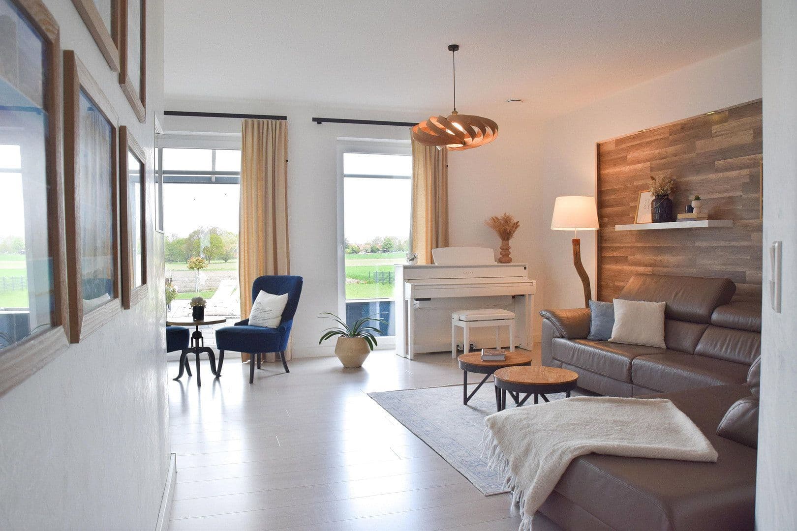 Predaj domu 171 m², pozemek 1.322 m², Wacholderweg 15, Espelkamp, Severné Porýnie - Westfálsko Predaj domu 171 m², pozemek 1.322 m², Wacholderweg 15, Espelkamp, Severné Porýnie - Westfálsko